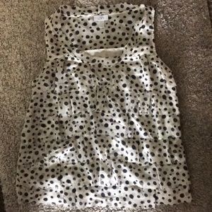 Sleeveless polka dots top